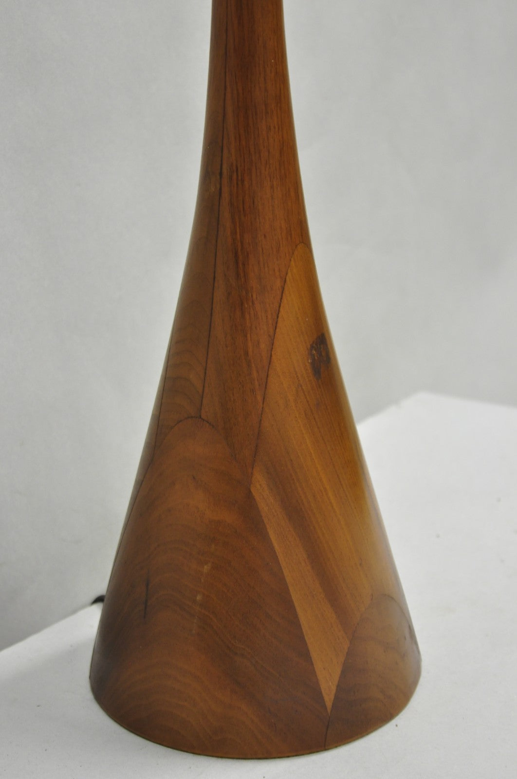 Vintage Mid Century Modern Sculptural Walnut Wood Danish Modernist Table Lamp