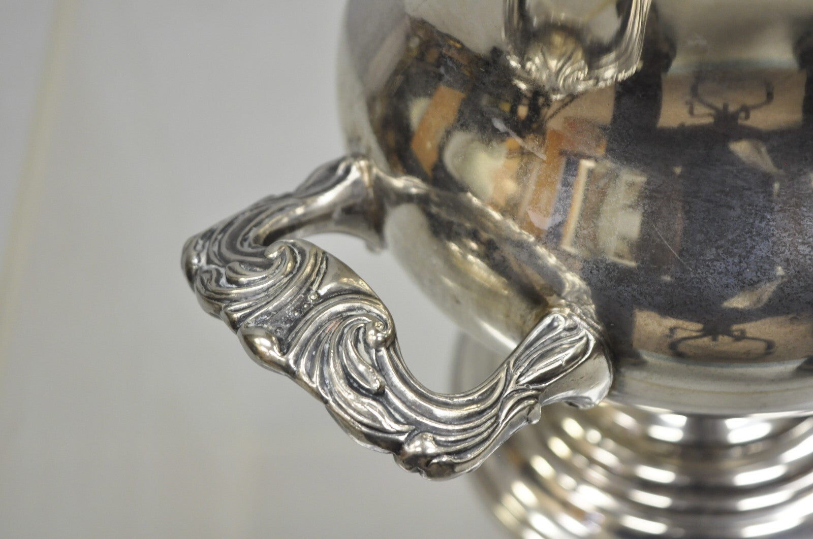 Sheridan Victorian Bulbous Silver Plated Champagne Chiller Wine Ice Bucket