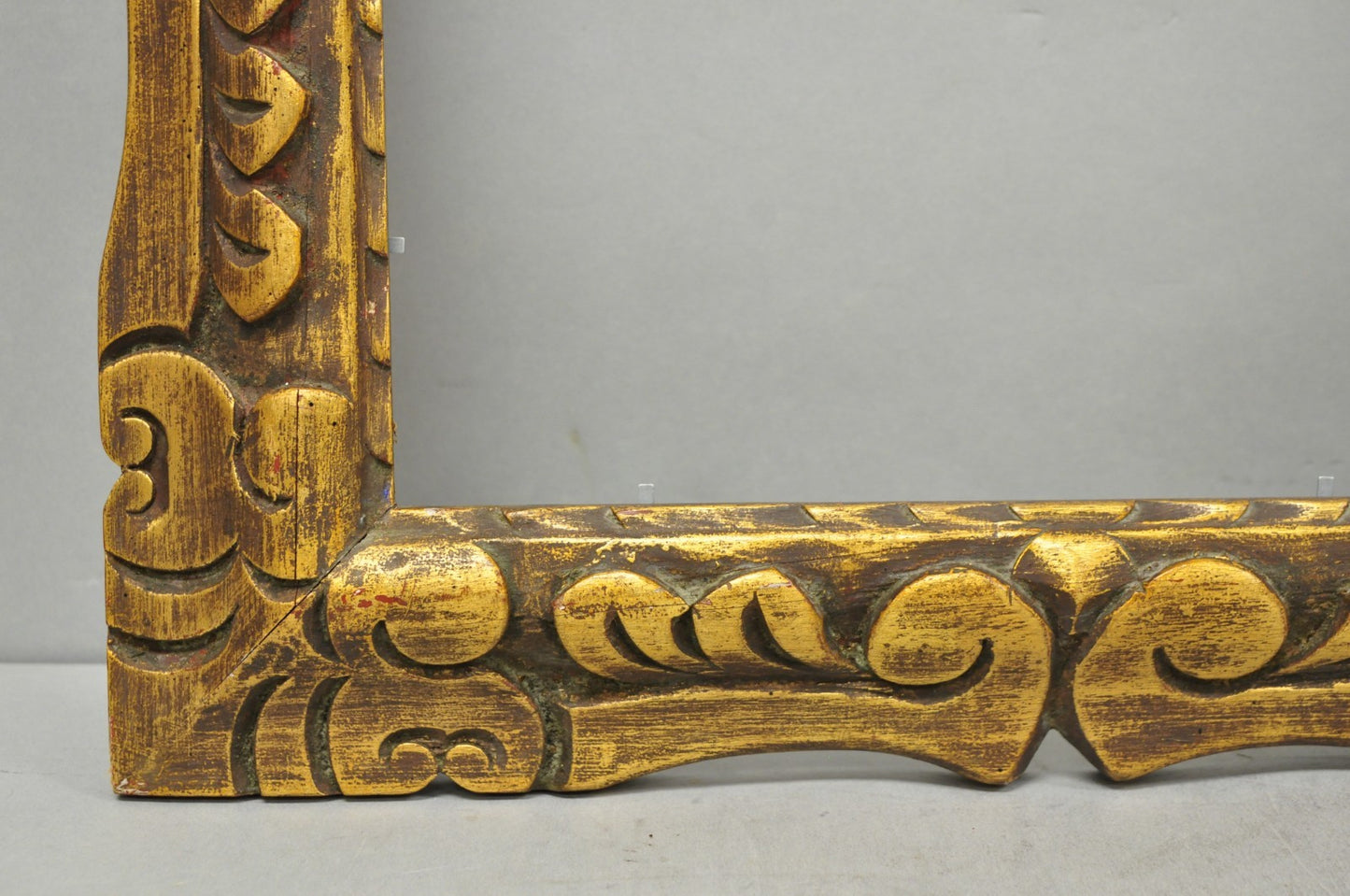 Vintage Italian Hollywood Regency Gold Gilt Wood Art Picture Frame 18.25 x 15.5