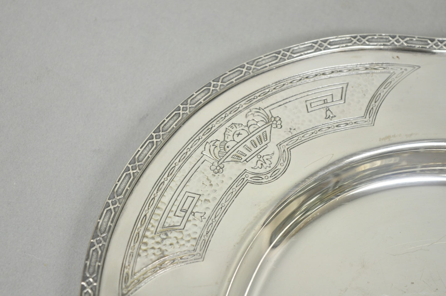 Vintage Victorian Benedict Hammer Craft 302 Silver Plated Harvest Serving Tray