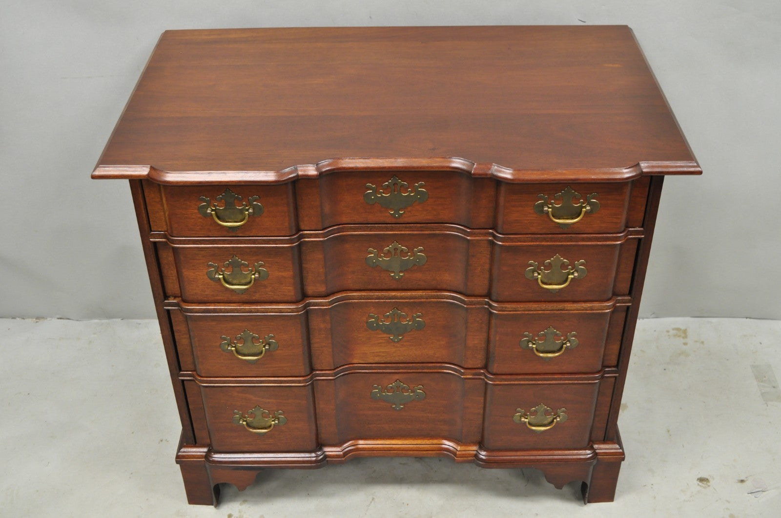 Vintage Chippendale Style Solid Mahogany Block Front Bachelor Chest of Drawers