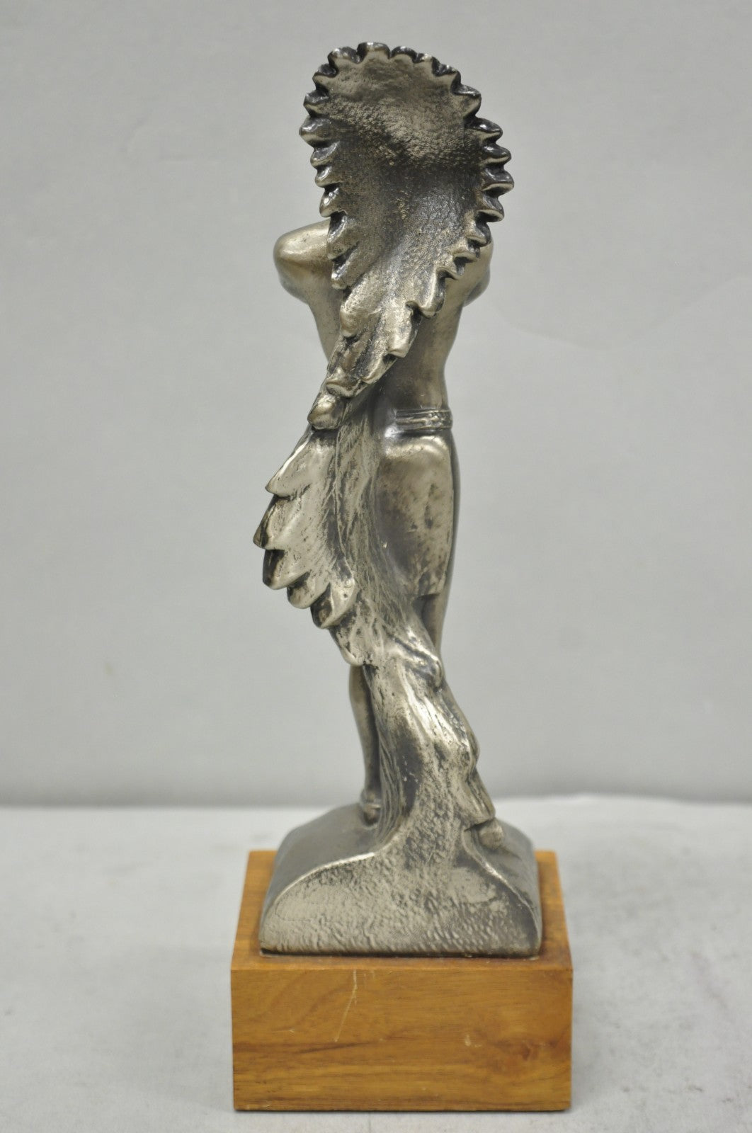 Vintage 1970s POPAI OMA Store Display Award Trophy Native American Chief Figure