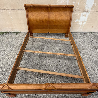 Thomasville Grand Classics Neoclassical Empire Queen Size Maple Wood Sleigh Bed