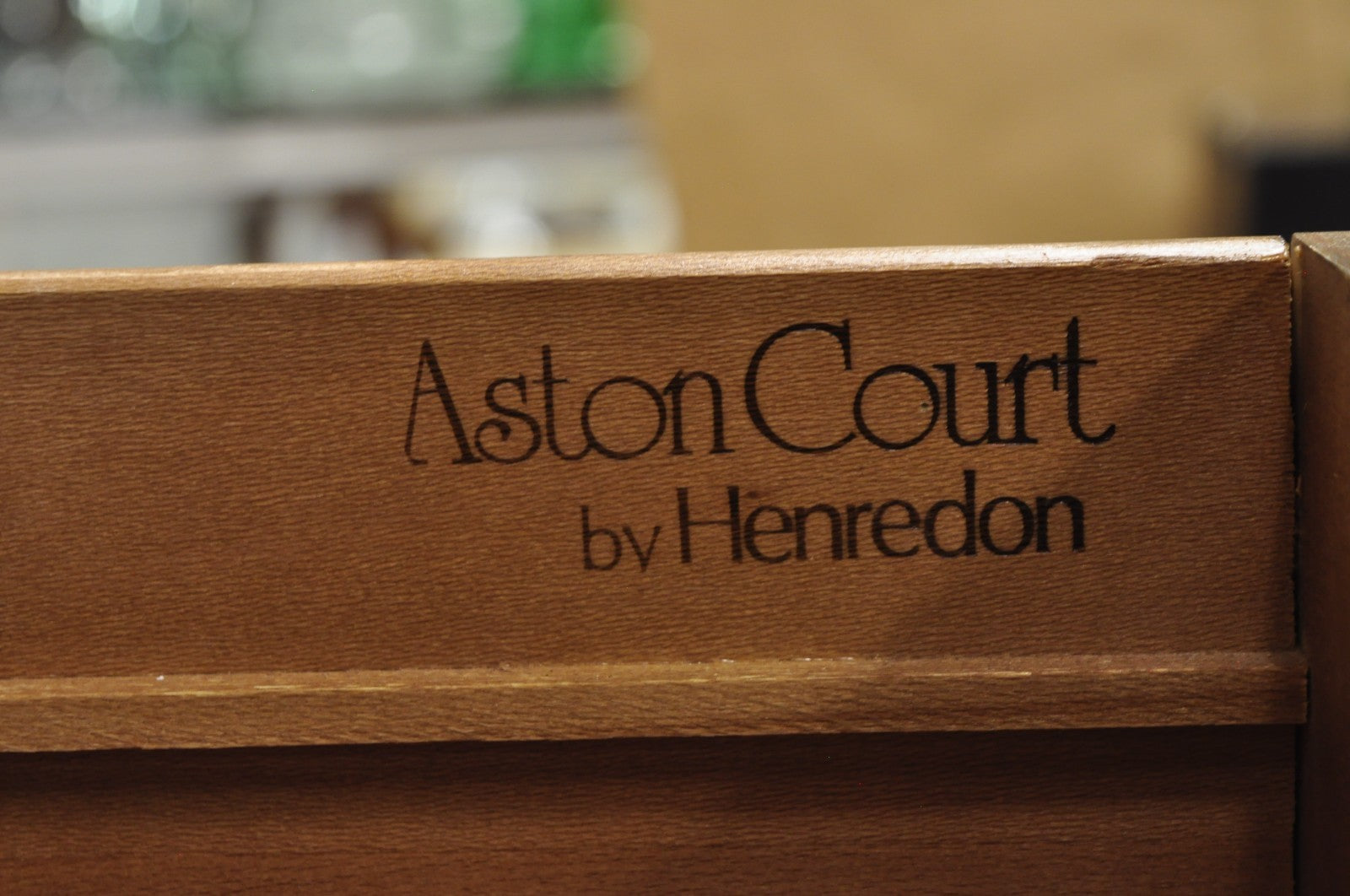 Henredon Aston Court Burl Wood Georgian Mahogany Tall Chest Highboy Dresser