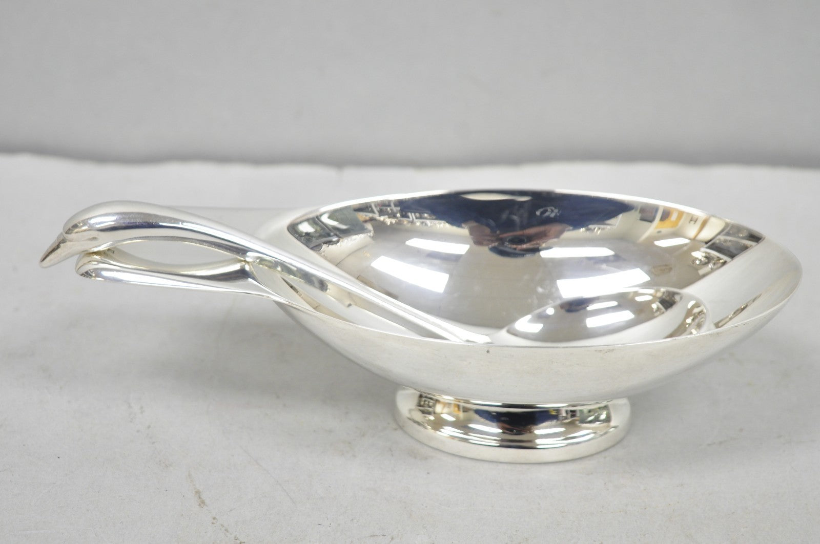 Christofle France Gallia Silver Plated Figural Gravy Sauce Boat w/ Swan Spoon