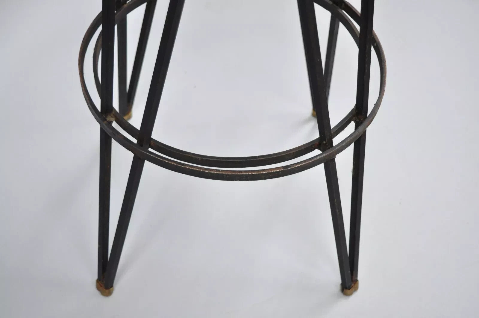 Vintage Mid Century Modern Atomic Era Swivel Wrought Iron Metal Hairpin Barstool