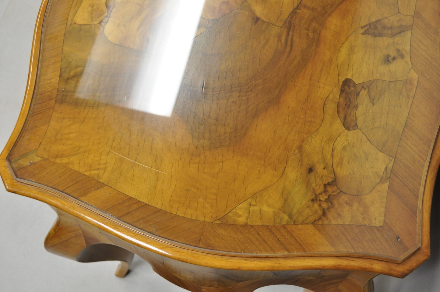 Vintage Italian Rococo French Country Burl Wood Olive Wood Inlay Writing Desk