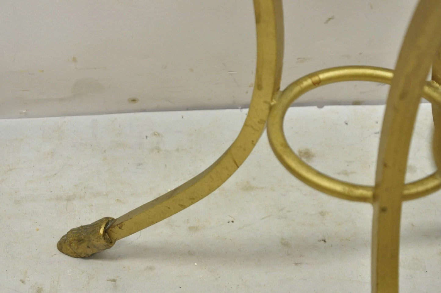Decorator Italian Neoclassical Style Gold Hoof Foot Round Occasional Side Table