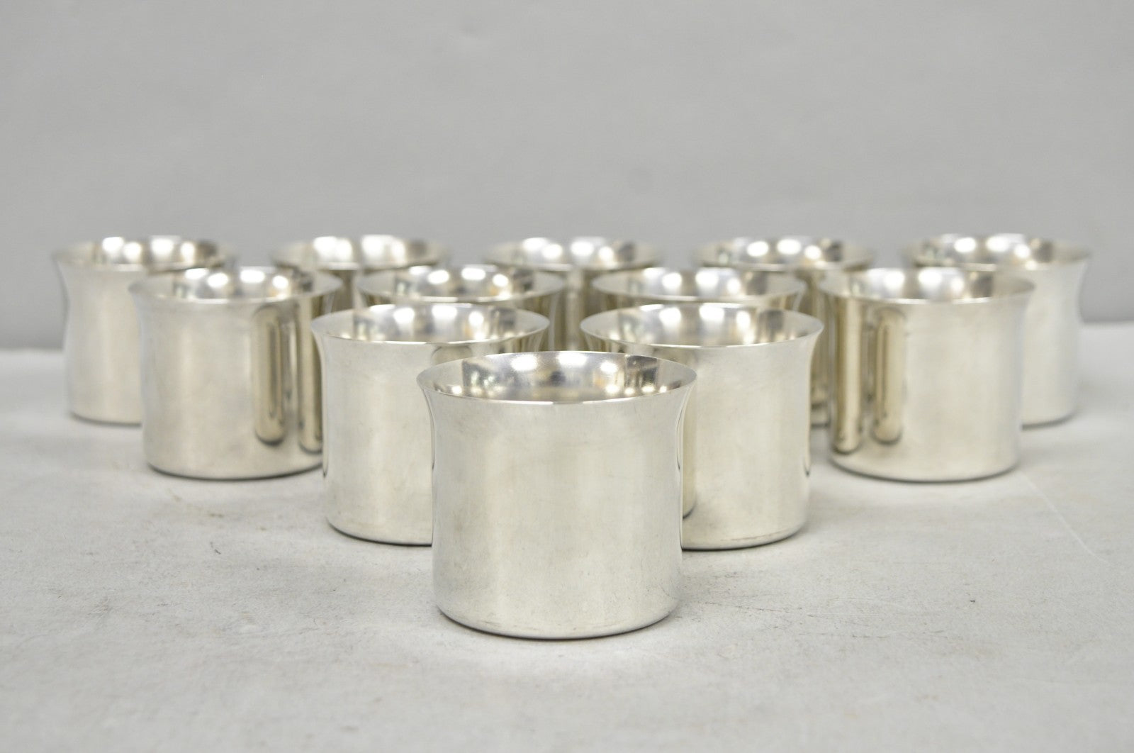 International Silver Mid Century Modern Silver Plated Punch Bowl Cups, Set of 12