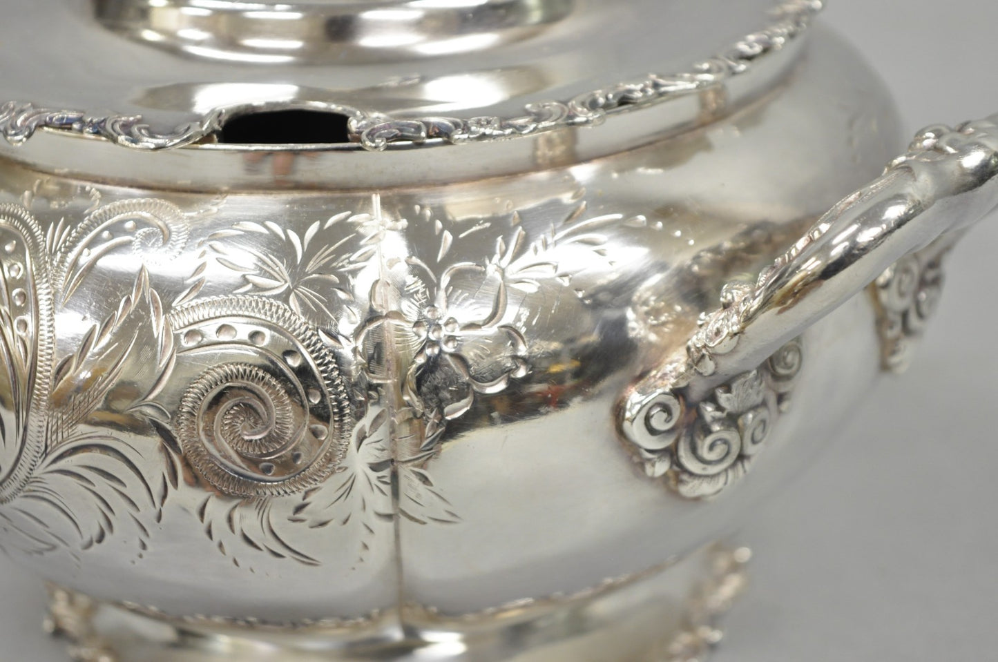 Antique Victorian Silver Plated Lidded Soup Tureen by Riverton Silver Co.