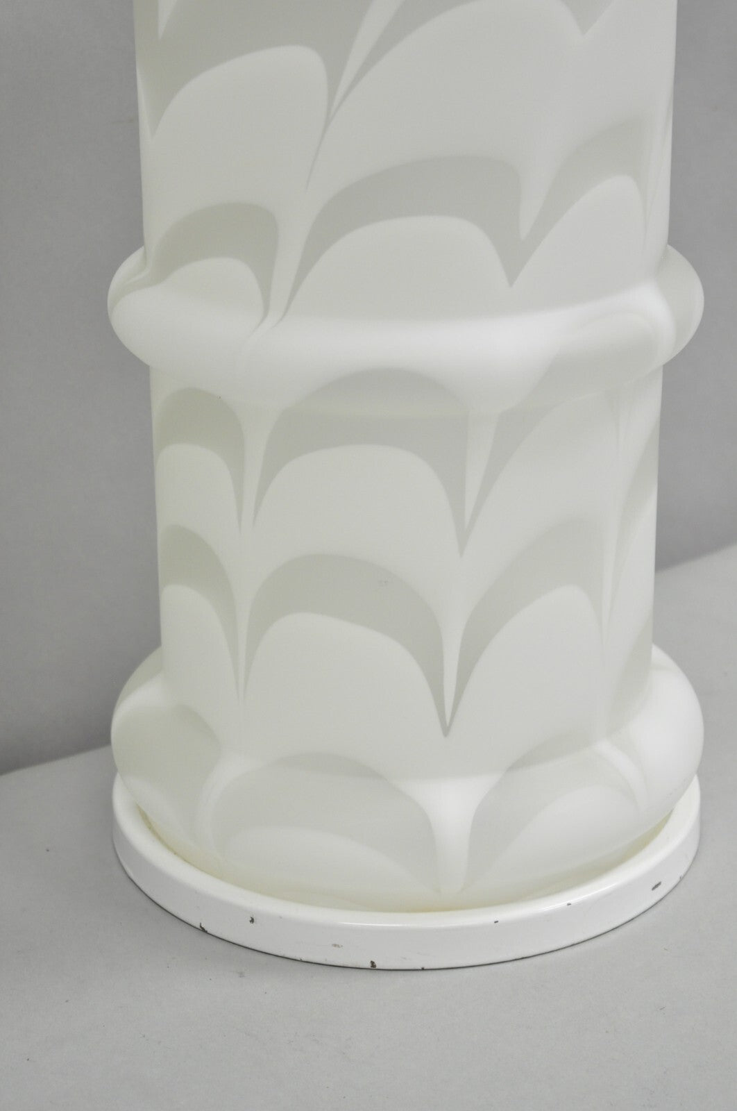 Vintage Murano Mazzega Style White Frosted Swirl Glass Large Table Lamp