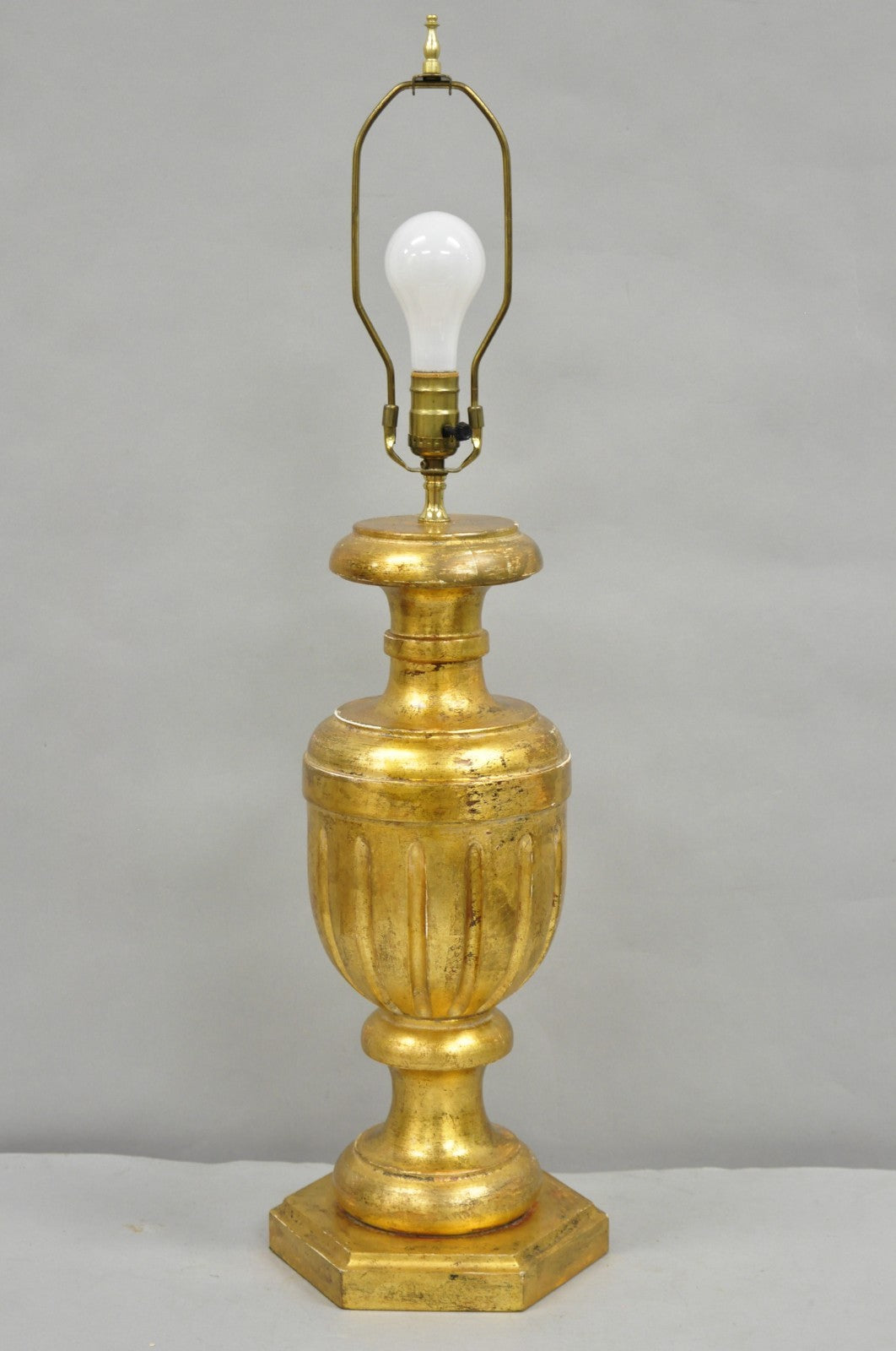 Vintage Italian Neoclassical Style Gold Giltwood Empire Urn Form Table Lamp