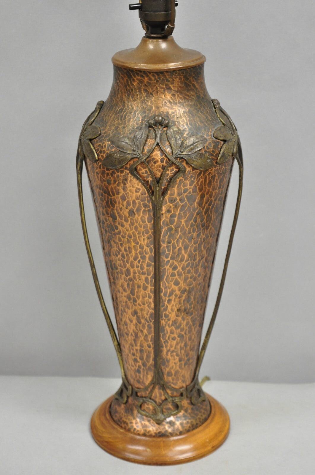 Antique WMF Jugendstil Art Nouveau Hand Hammered Copper Vase Table Lamp