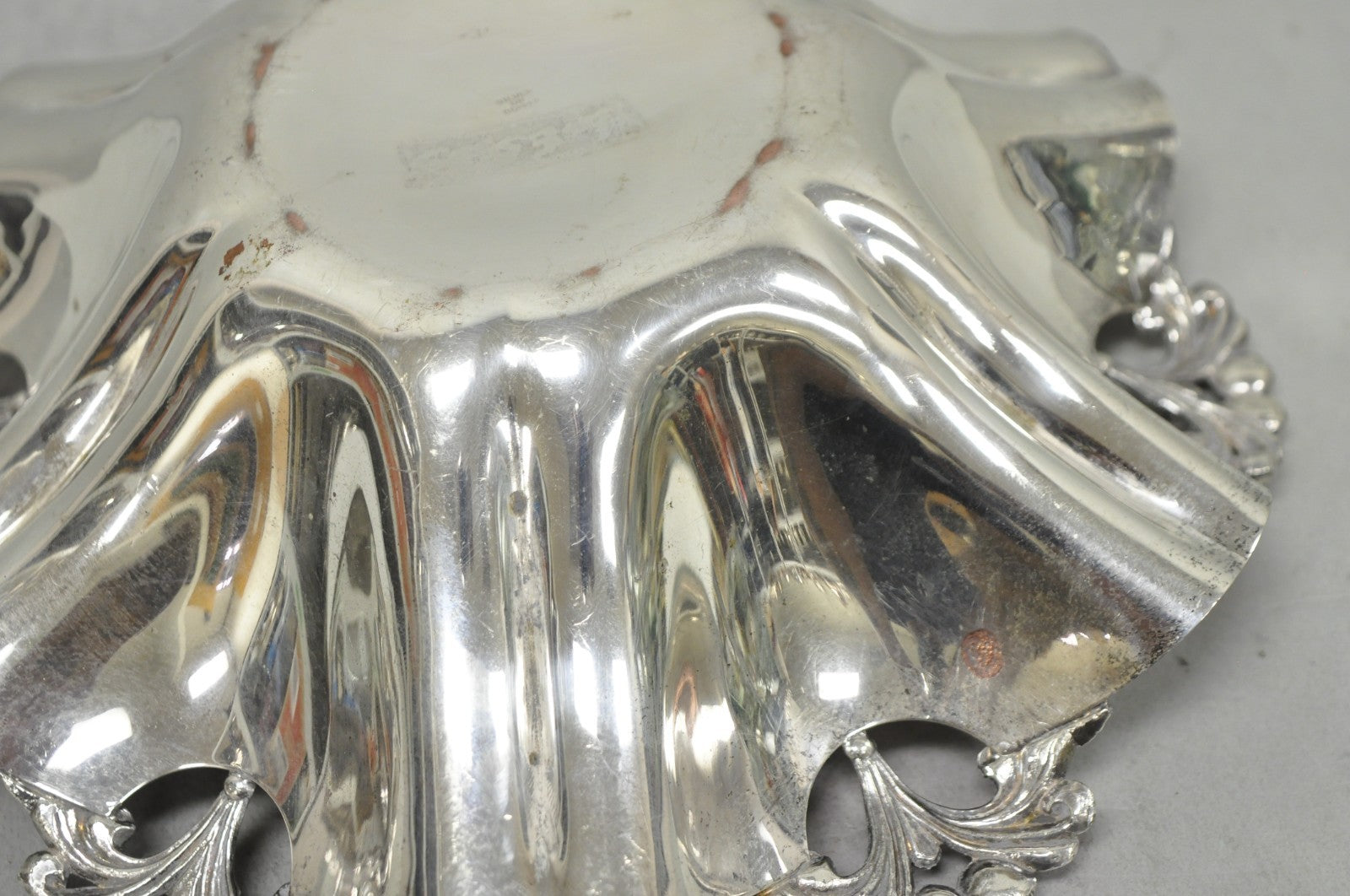 Vintage Victorian Silver Plated Scalloped Candy Dish Fruit Bowl Berry Design