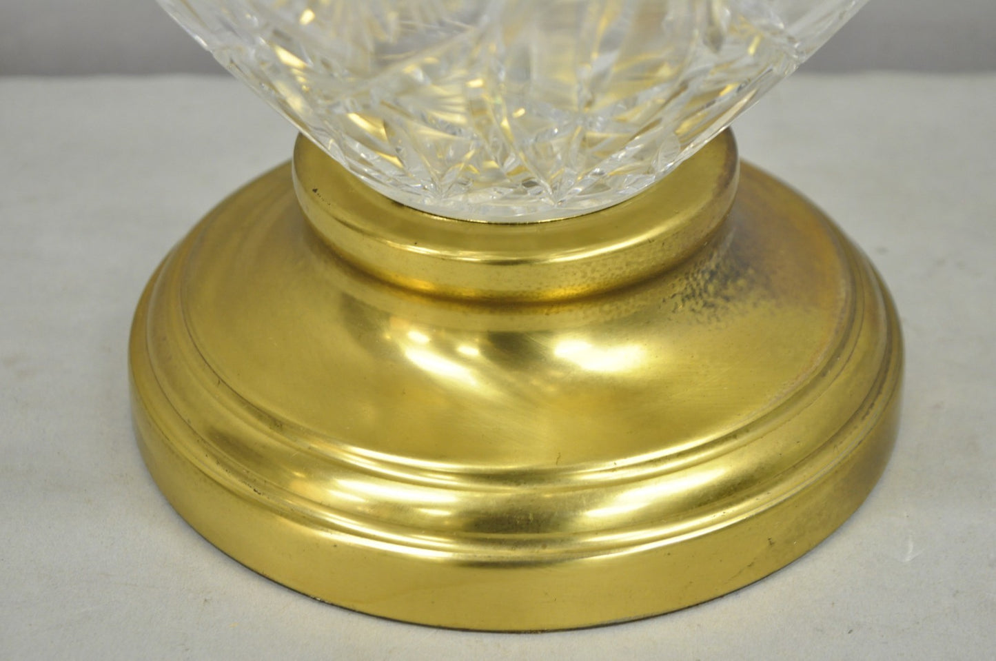 Vintage Victorian Style Etched Crystal Glass Ginger Jar Brass Table Lamp