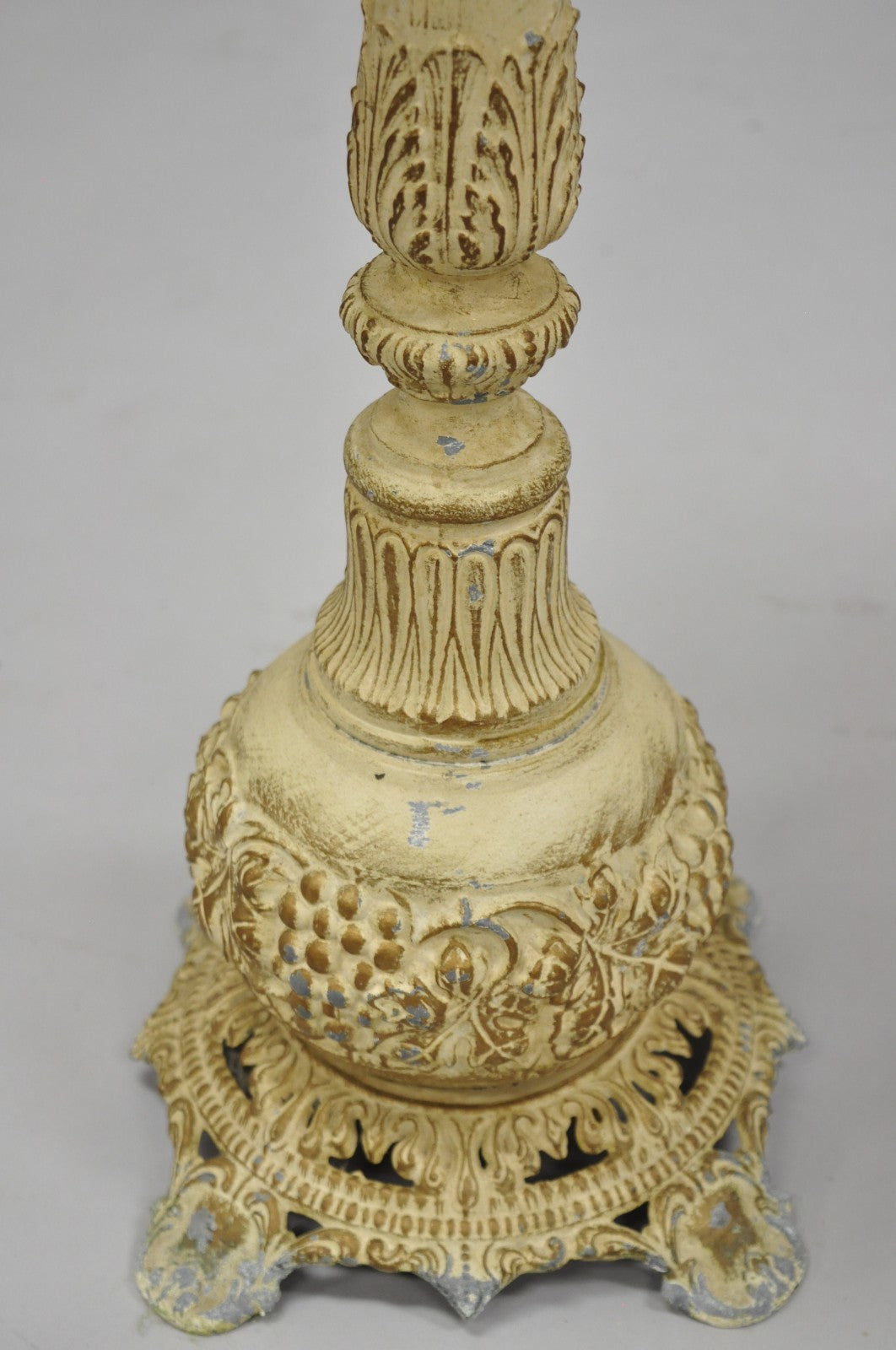 Vintage Hollywood Regency Small Metal Pedestal Marble Top Drinks Side Table Pair