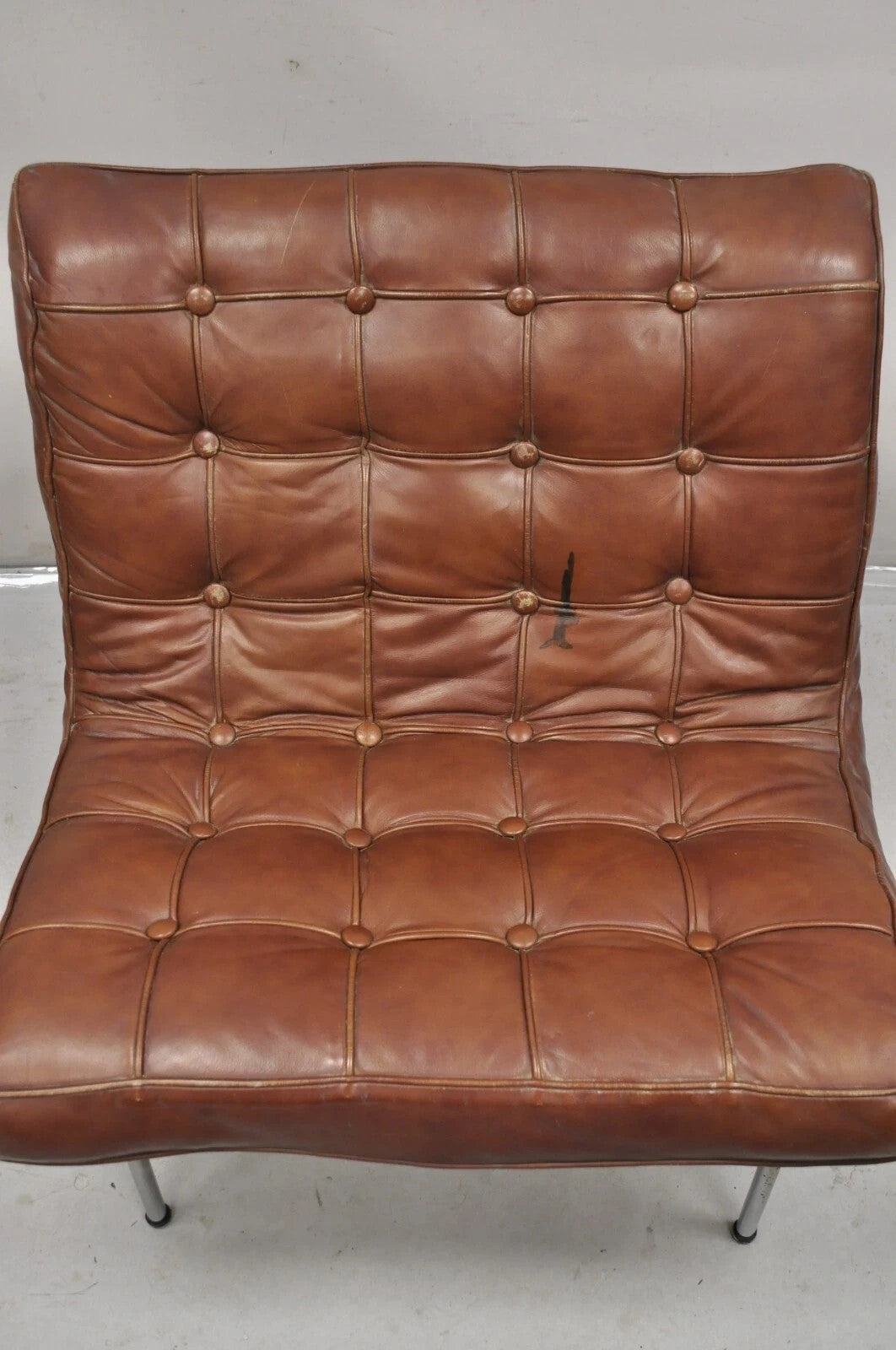 "New York" Brown Leather Lounge Chair by Katavolos Littell Kelley for Laverne