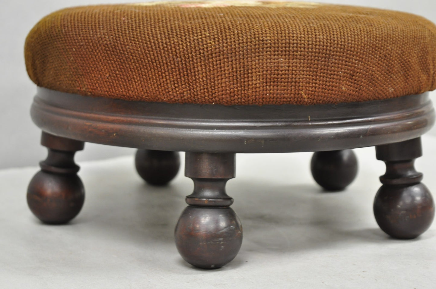 Antique Victorian Round Needlepoint Small Footstool Ottoman w/ 5 Walnut Bun Feet