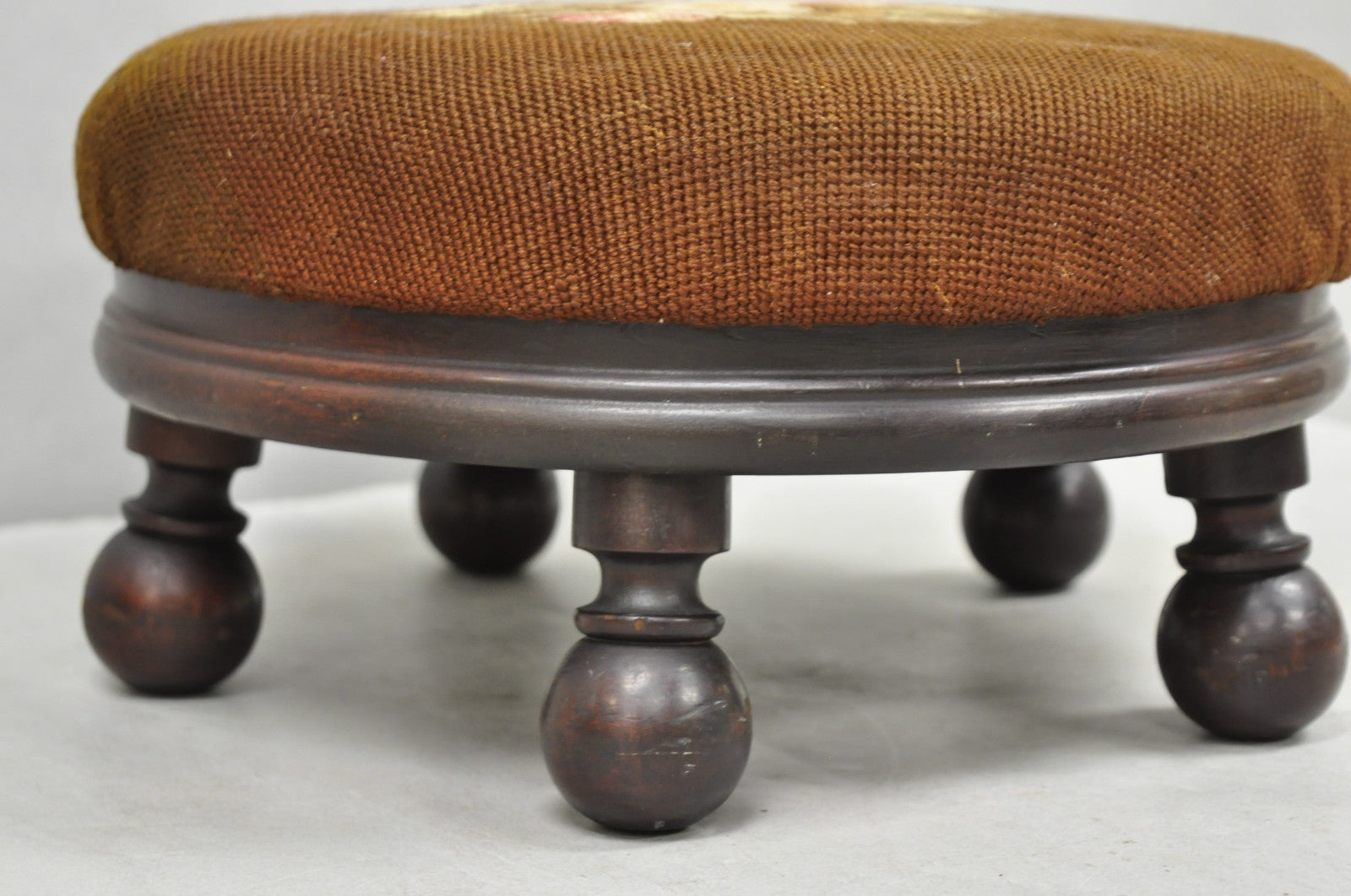 Antique Victorian Round Needlepoint Small Footstool Ottoman w/ 5 Walnut Bun Feet