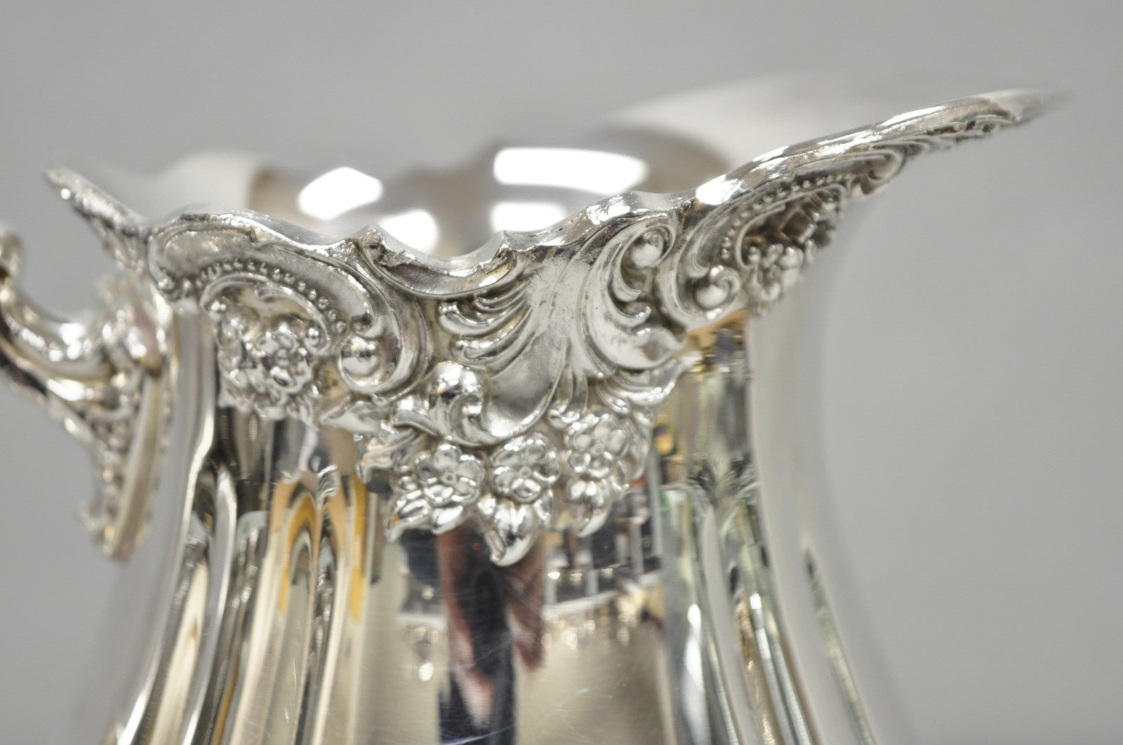Vintage Baroque by Wallace 267 Silver Plated Footed Lemonade Water Pitcher