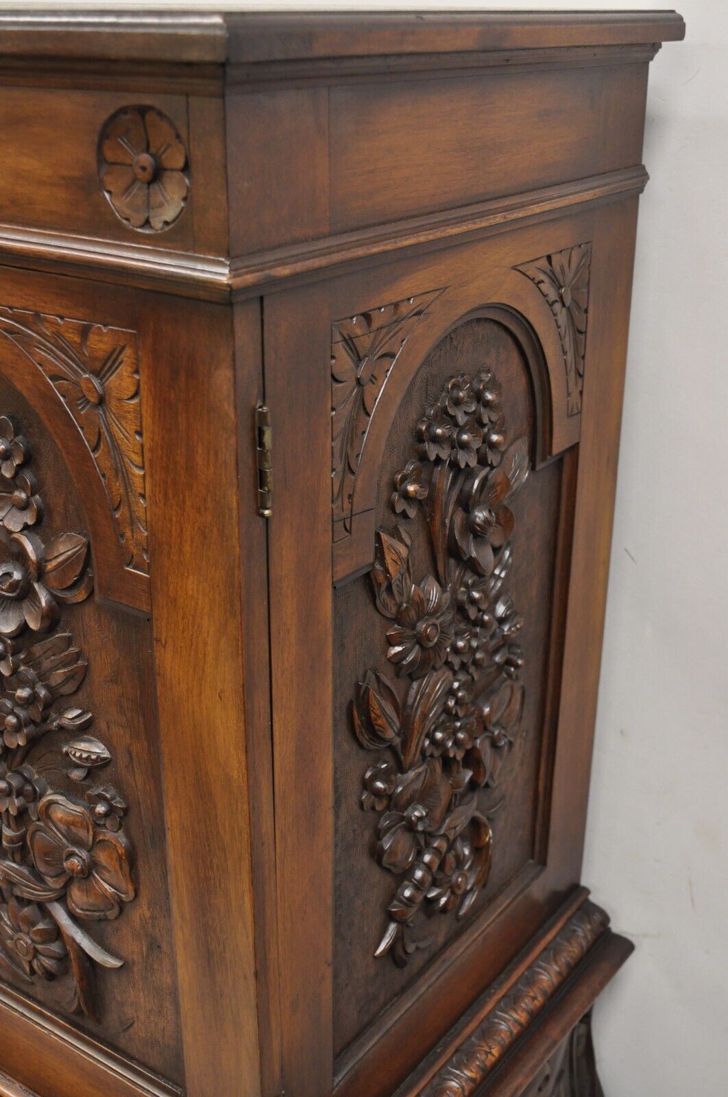 Antique French Renaissance Flower Carved Walnut China Cabinet Radio Bar Cabinet