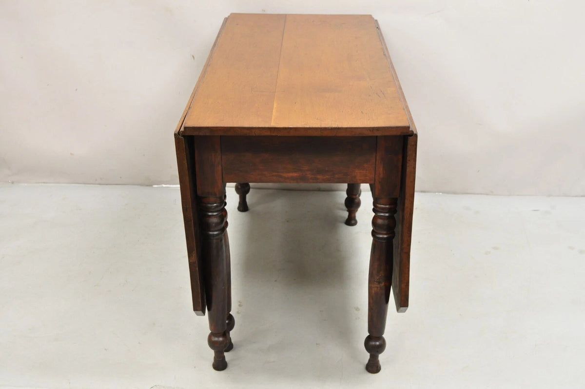 Antique American Colonial Cherry Wood Gateleg Drop Leaf Farmhouse Dining Table
