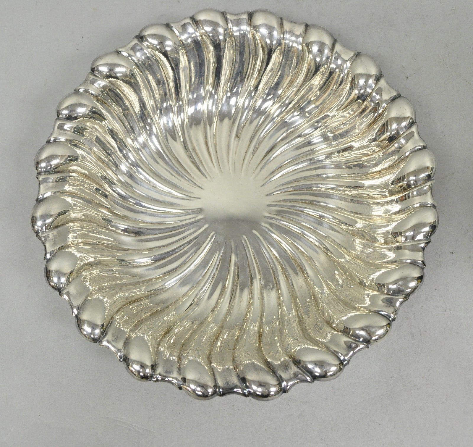 Vintage Mid Century Modern Swirl Pattern Silver Plated Centerpiece Fruit Bowl