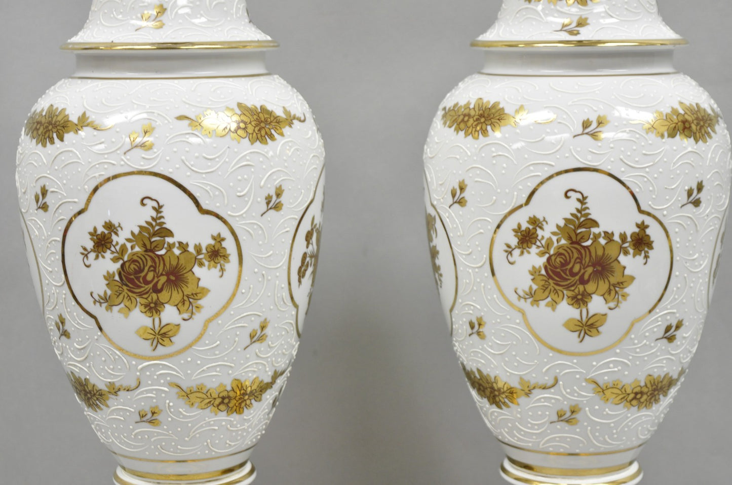 Vintage French Louis XV White Porcelain Ginger Jar Gold Flower Table Lamps Pair