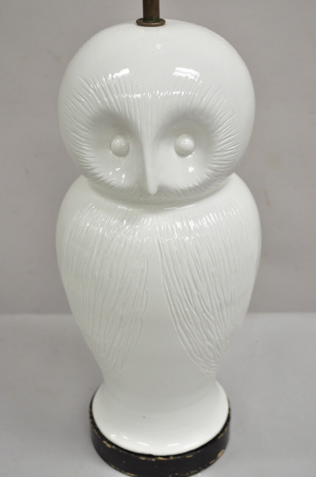 Vintage Mid Century Modern White Ceramic Porcelain Owl Form Table Lamp