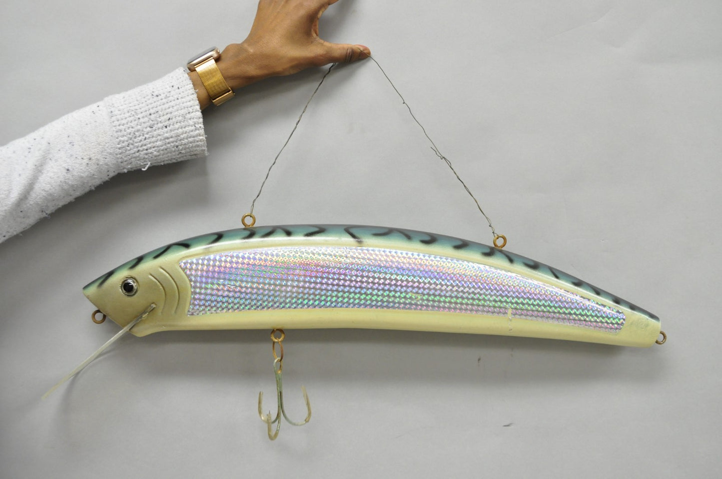 Vintage Wooden Giant Rapala 28” Fishing Lure Hanging Display w / Rainbow Decal