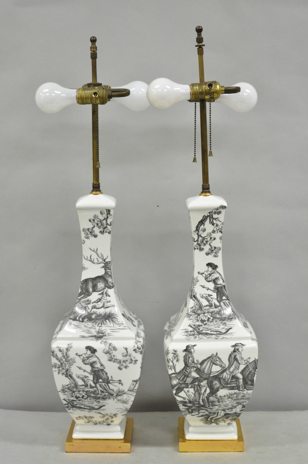 Porcelaine de Paris French Country Toile Porcelain Jardinierie Table Lamps Pair