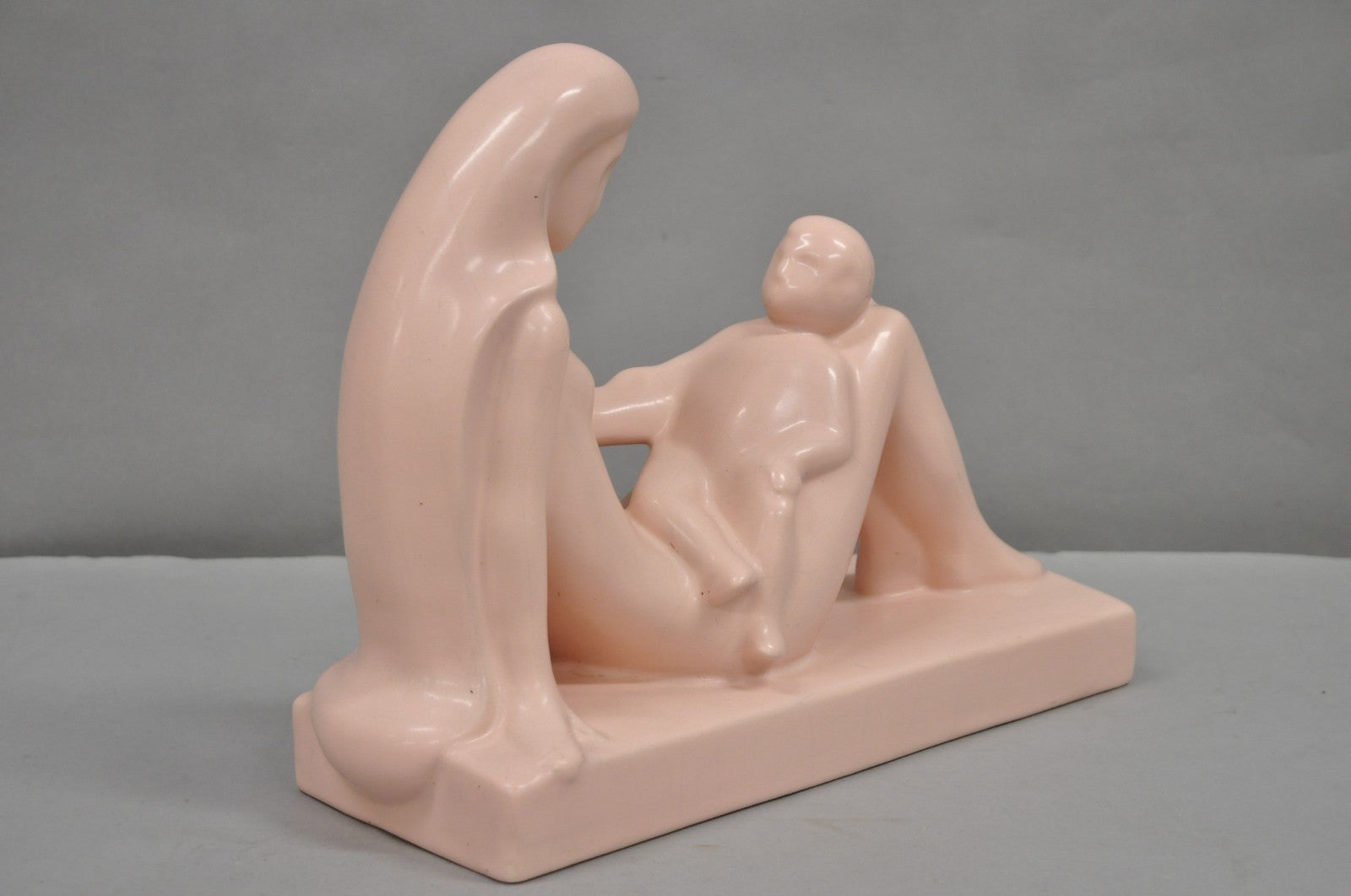 Vintage Royal Haeger "Mother and Child" Pale Pink Ceramic Statue Sculpture