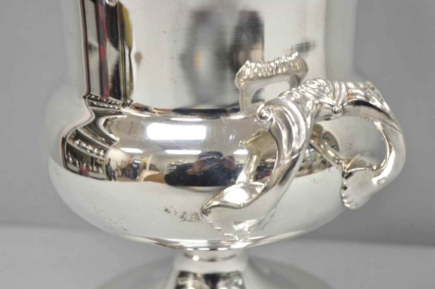Vintage Towle Silver Plated Trophy Cup Urn Champagne Chiller Bar Ice Bucket