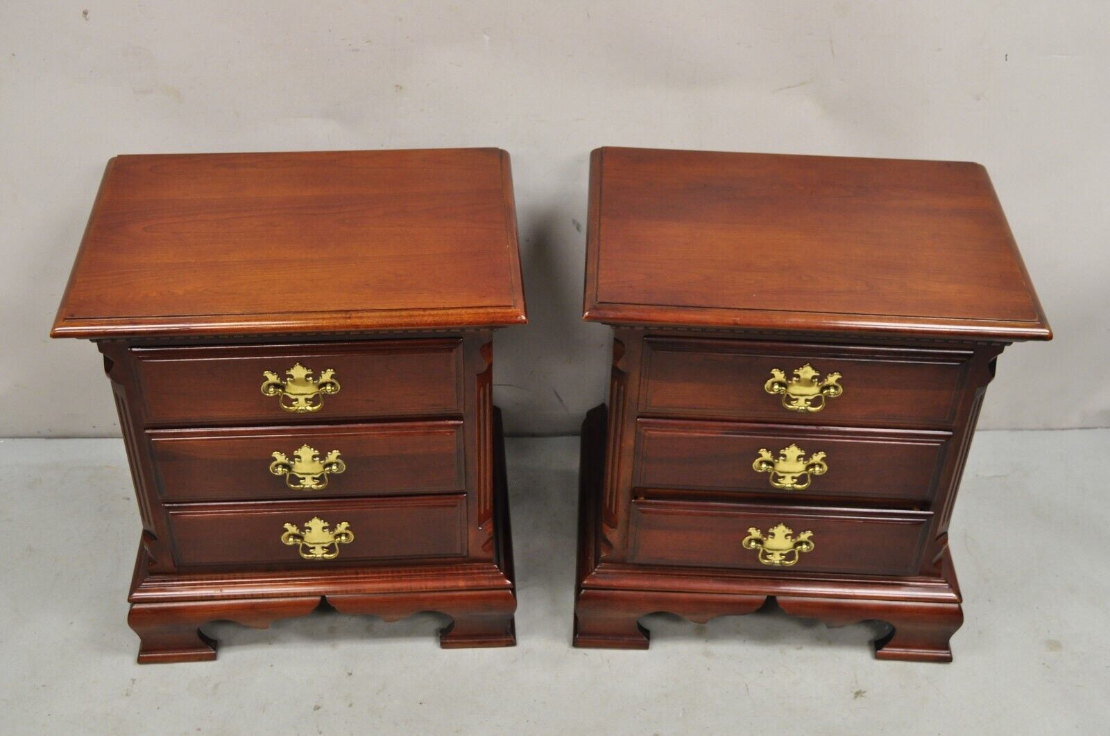 Vintage Lexington Chippendale Style Cherry Wood Nightstands Commode - a Pair