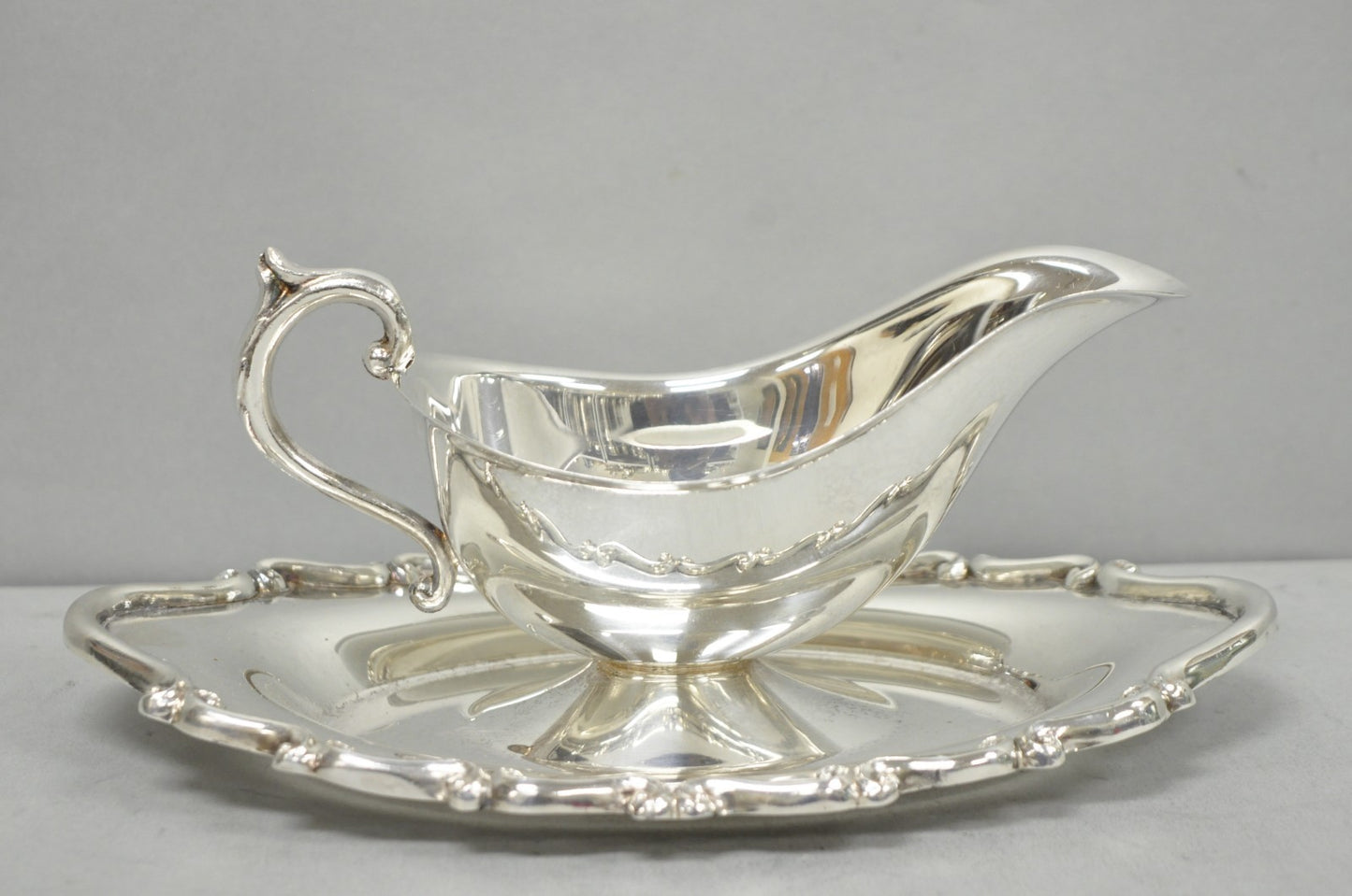 Vintage FB Rogers Silver Plated Victorian Gravy Sauce Boat w/ Attached Dish