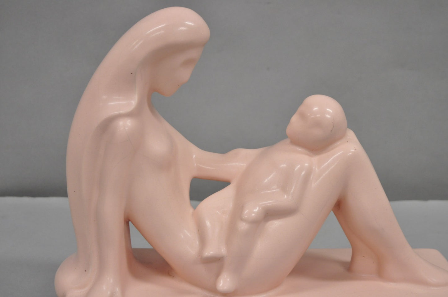 Vintage Royal Haeger "Mother and Child" Pale Pink Ceramic Statue Sculpture