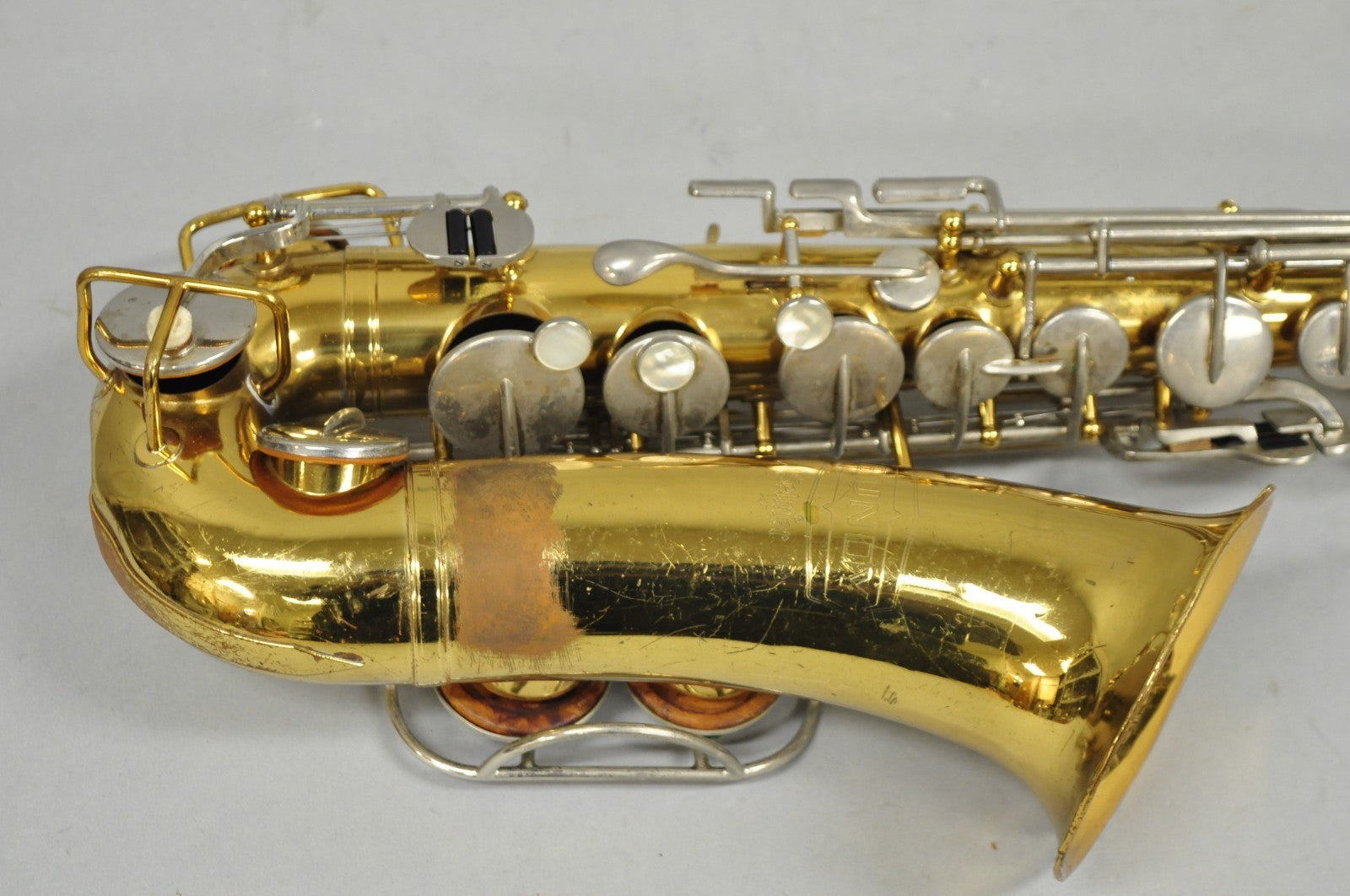 Vintage Bundy Selmer Brass Alto Saxophone in Hard Case w/ Extras