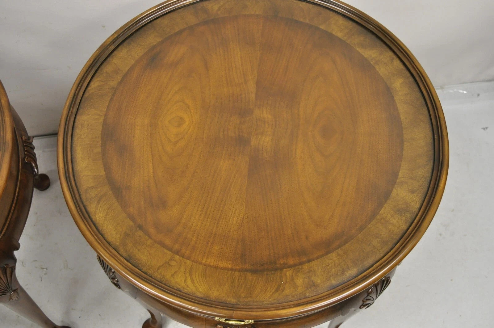 Vintage Baker English Queen Anne Style Burl Walnut Round Lamp End Tables - Pair