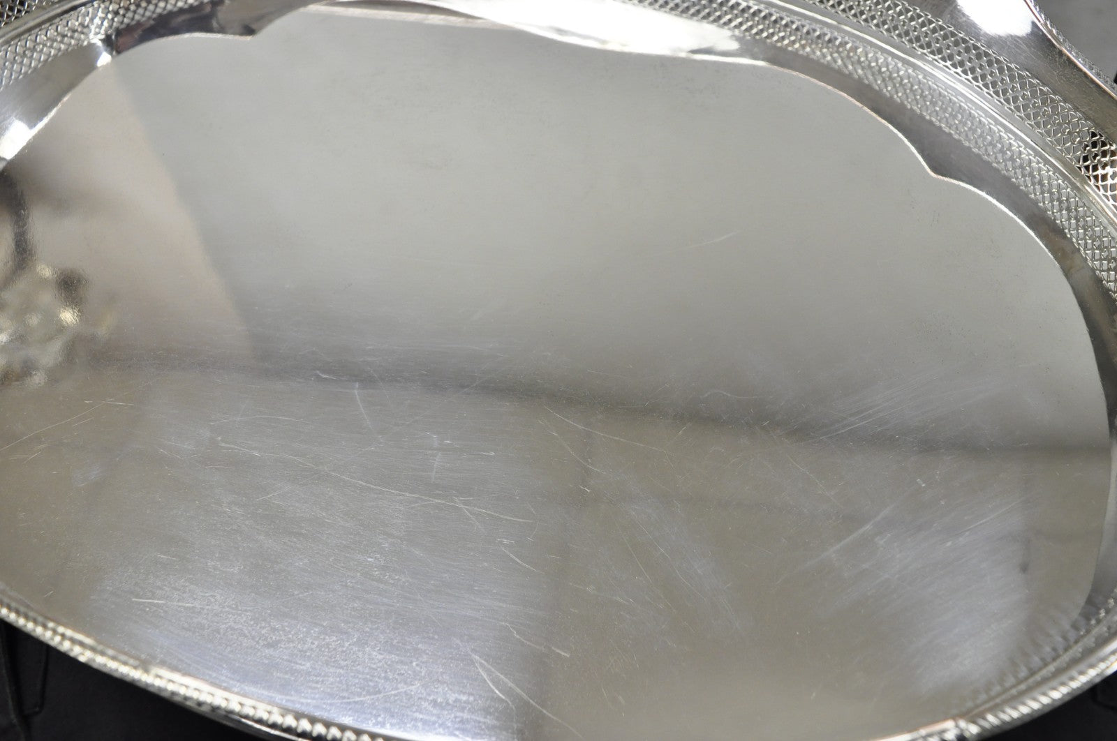 Antique English Edwardian Silver Plated Scalloped Oval Butlers Serving Bar Tray