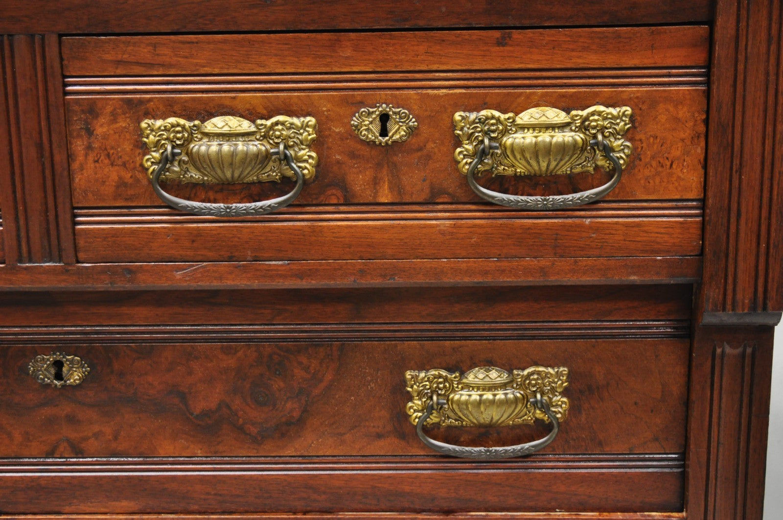 Antique Eastlake Victorian Burl Walnut Marble Top Washstand Dresser w/ Mirror