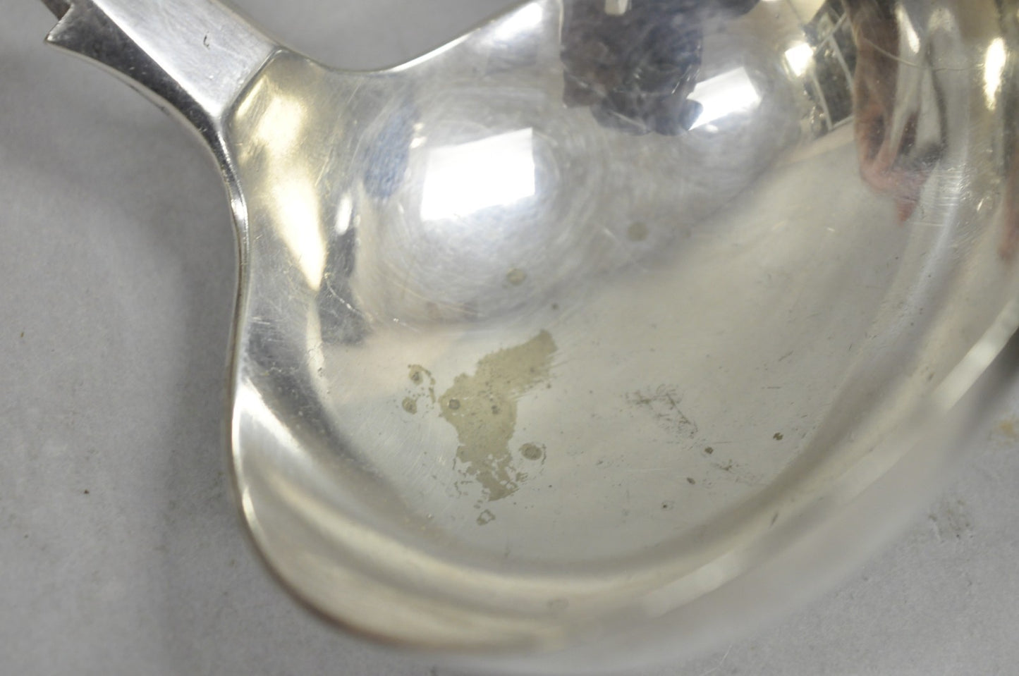 Antique English Victorian Daniel & Arter Fiddle Pattern Silver Plated Soup Ladle