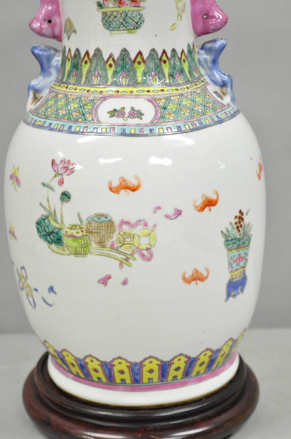 Vintage Chinese Hand Painted Porcelain Jardinierie Floral Chinoiserie Table Lamp