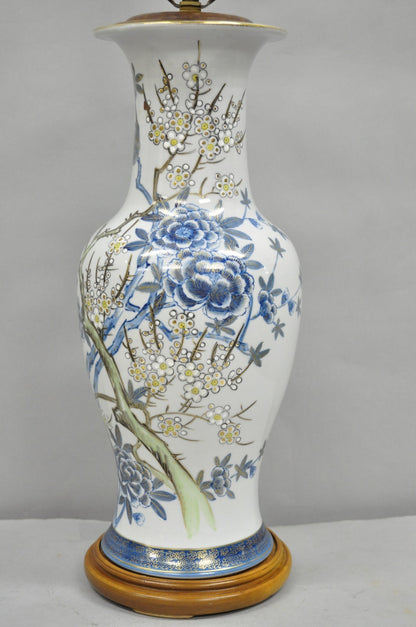 Vintage Chinoiserie Chinese Blue Flower Porcelain Jardiniere Vase Table Lamp