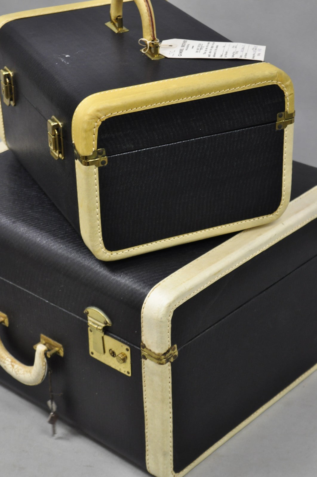 Vintage Art Deco Black & White Hard Case Travel Luggage Suitcase - 2 Pc Set