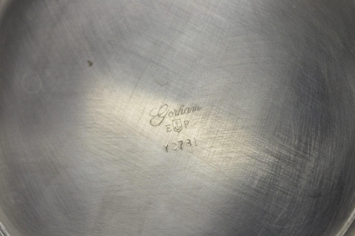 Vintage Gorham YC 781 Silver Plated 9" Round Modern Serving Bowl