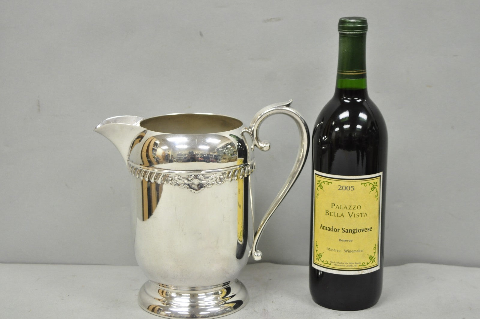 Vintage Sheridan Victorian Style Silver Plated Lemonade Beverage Water Pitcher