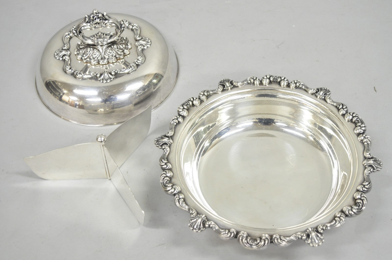 Vintage W&SB Victorian Silver Plated Ornate Round Lidded Vegetable Serving Dish