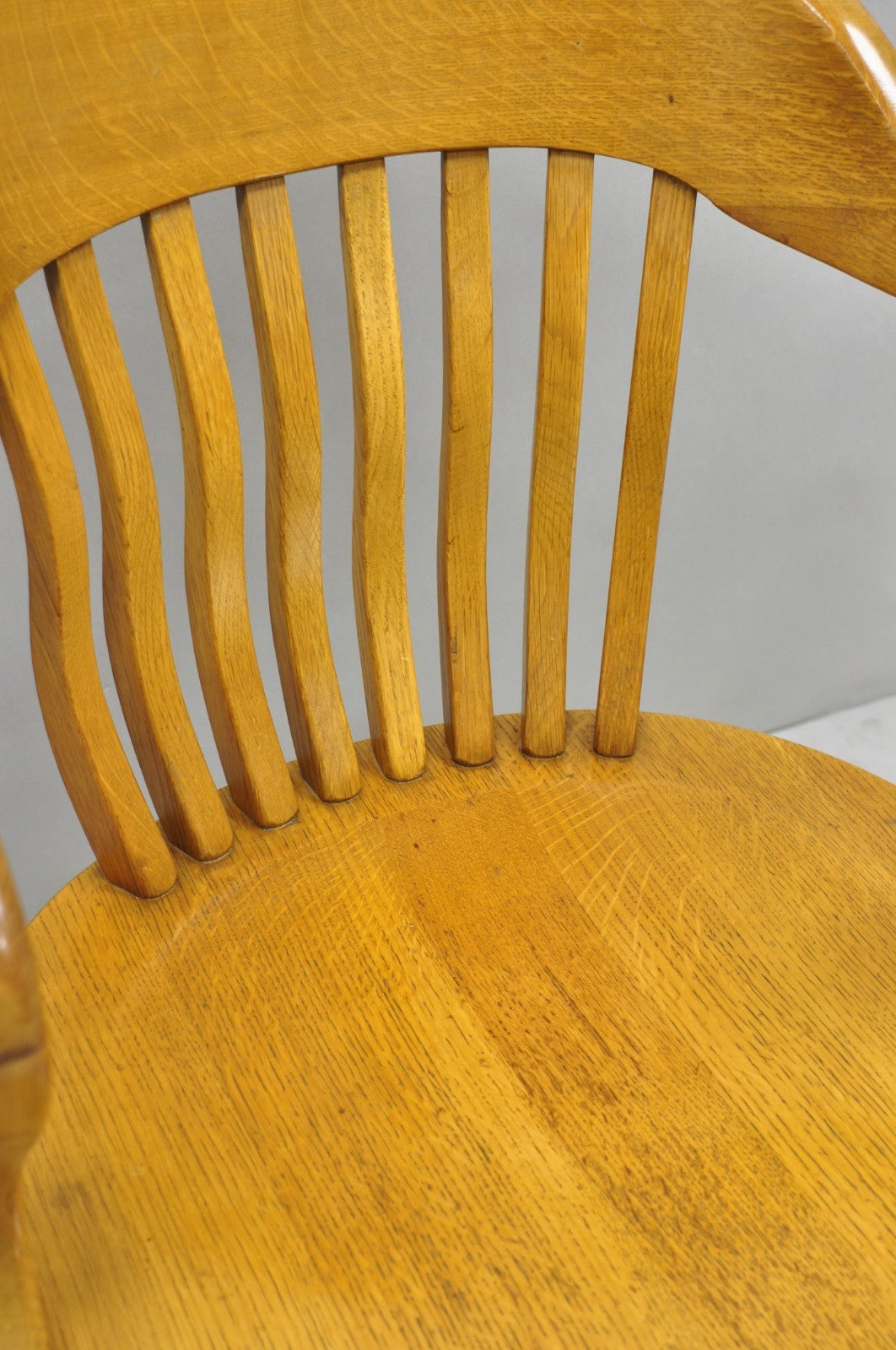 Traditional Antique Solid Golden Oak Wood Office Library Bankers Arm Chair