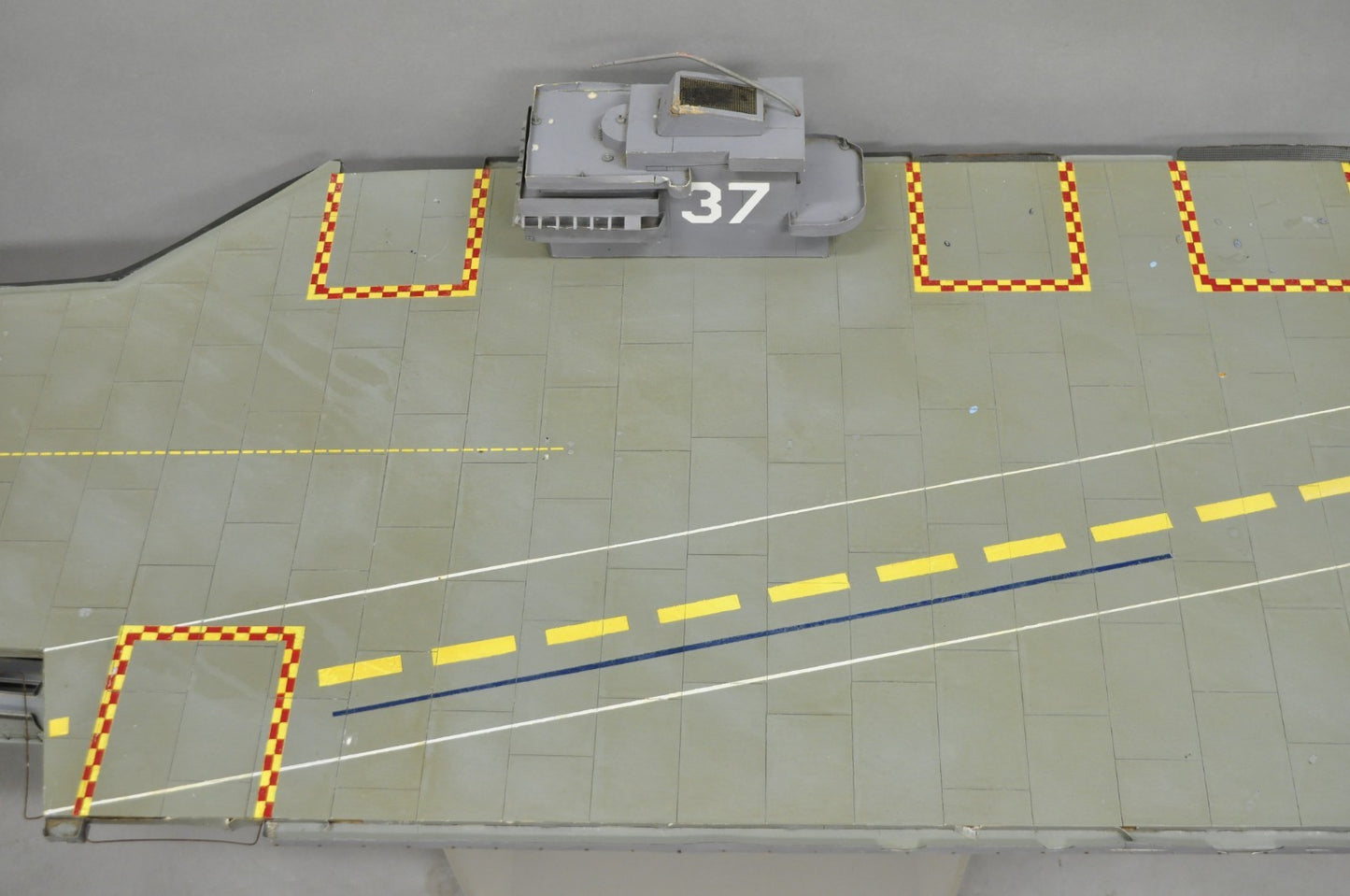 Vintage Large 84" USS Nimitz CVN-68 Aircraft Carrier Navy Military Model Ship 37