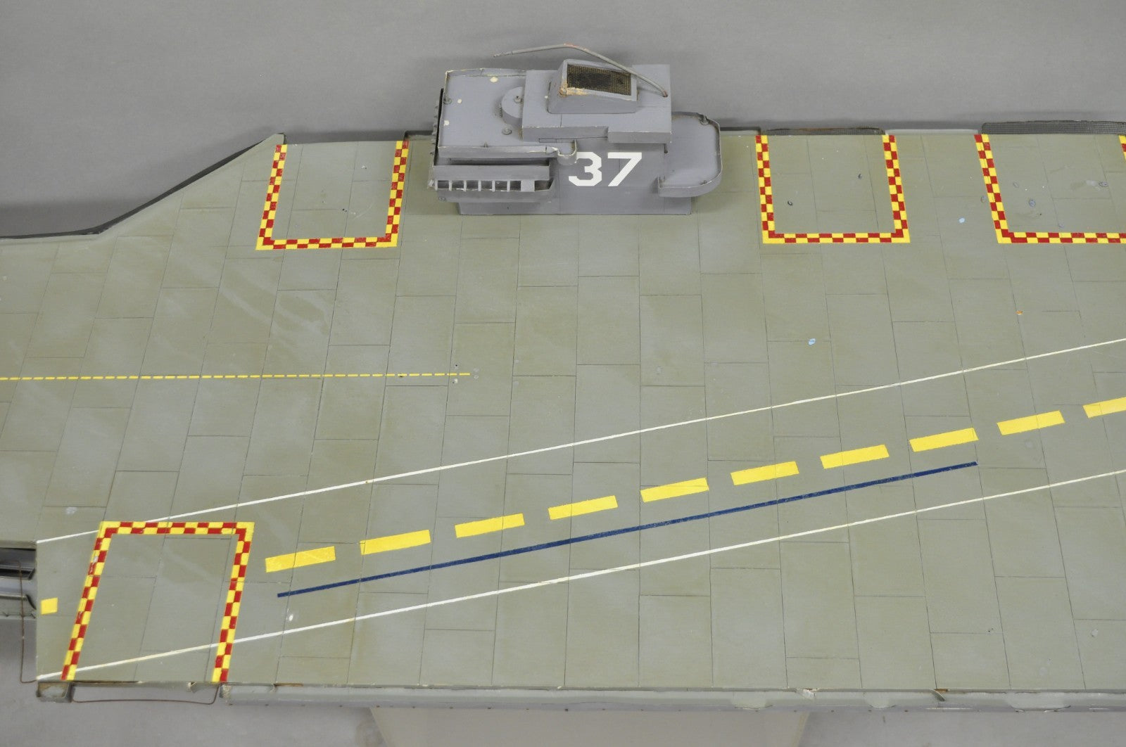 Vintage Large 84" USS Nimitz CVN-68 Aircraft Carrier Navy Military Model Ship 37